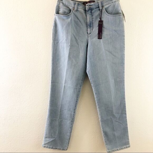 Gloria Vanderbilt Amanda classic fit tapered leg size 10 - Picture 1 of 6